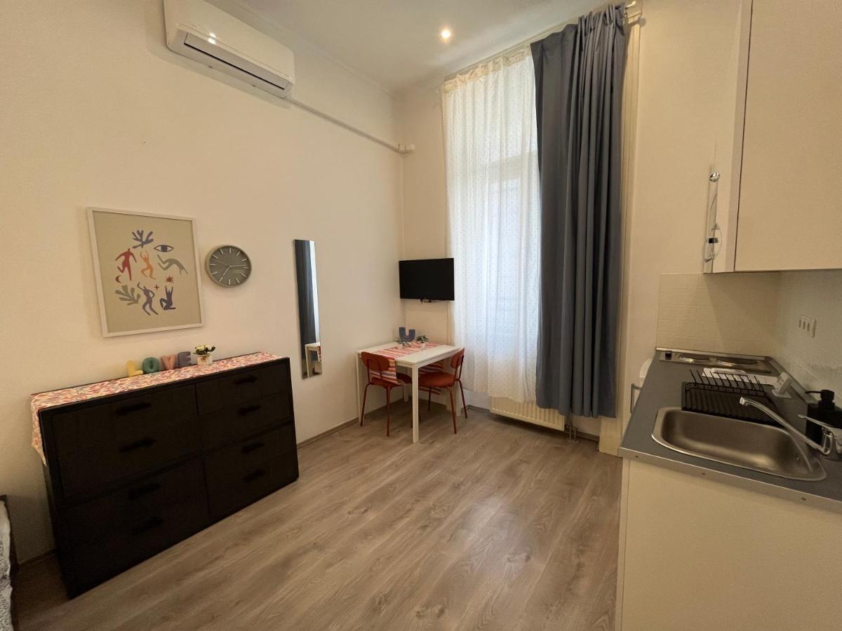 D58 Superior Apartments In The City Center Budapest Bagian luar foto