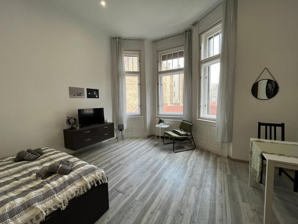 D58 Superior Apartments In The City Center Budapest Bagian luar foto